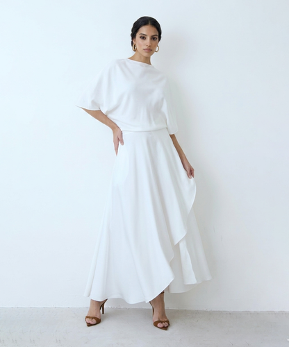 Robe fluide avec jupe portefeuille