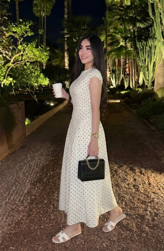 Robe Blanche Élégance